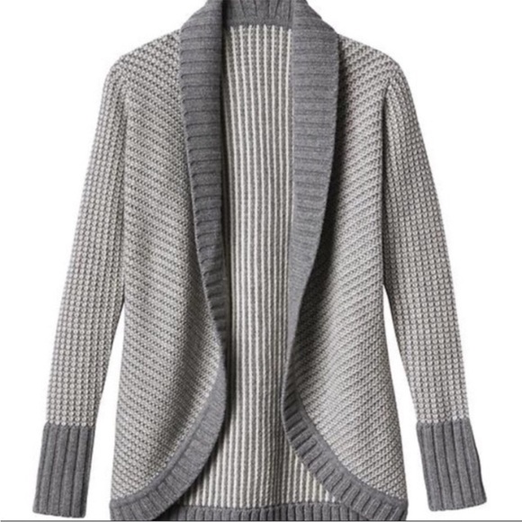 Athleta Sweaters - Athleta Sierra Wrap Cocoon Wool Cashmere Cardigan Small